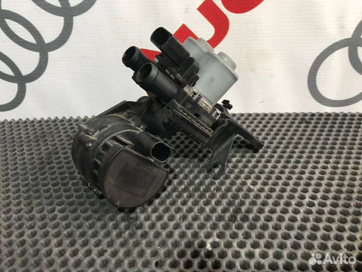 Audi a6 c6 блок клапанов печки отопителя