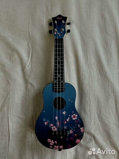 Укулеле «Ночная сакура» Flight TUS 32 Sakura