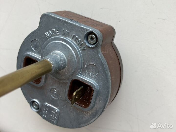 Термостат водонагревателя RTS3