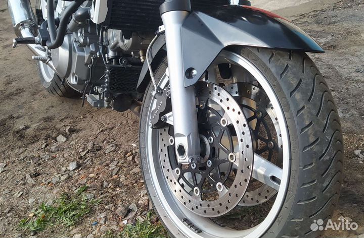 Suzuki SV 1000, 2004