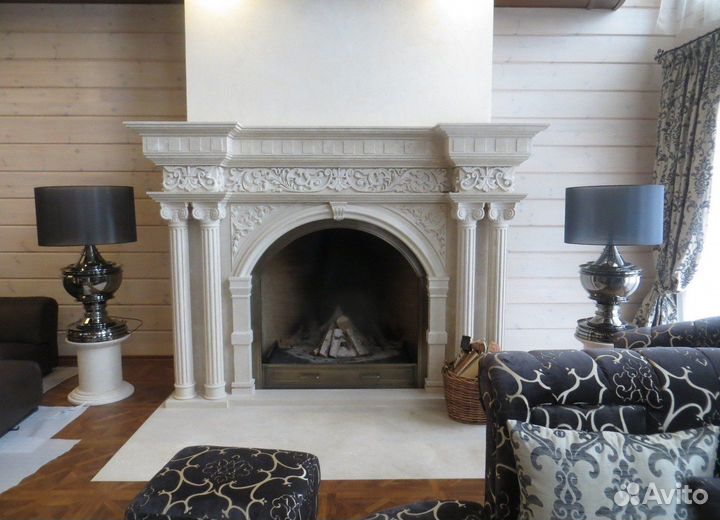 Камин, портал из мрамора