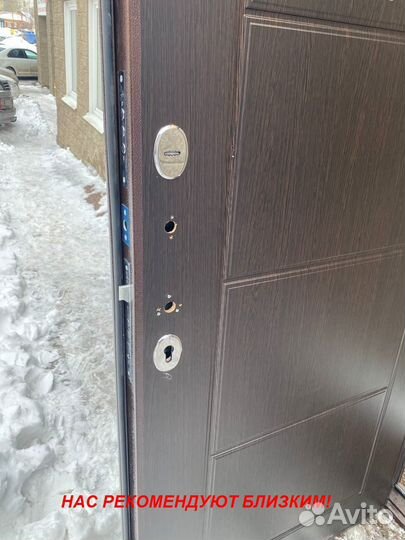Толстая дверь металлическая установка в подарок