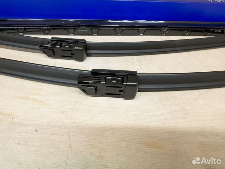 Комплект щеток Оригинал volvo 32237892