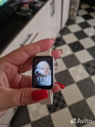 Смарт часы samsung fit3, новые