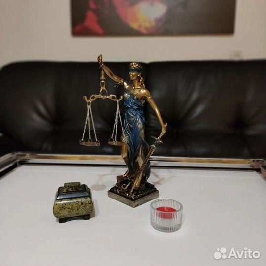 Статуэтка Богиня Фемида 28 см