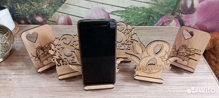 Подставка для телефона подарок на 8 марта