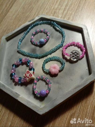 Браслеты из бисера ручной работы