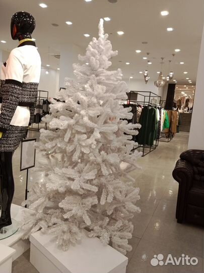 Ёлки искусственные для декора