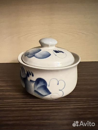 Гжель. Новое. Ассорти на фото