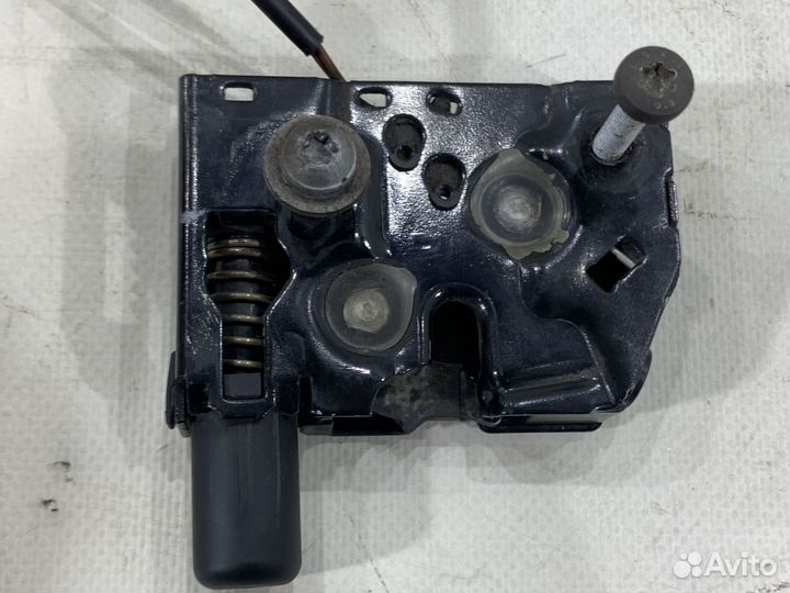 Замок капота Audi A7 4G