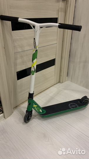 Трюковой самокат Dominator