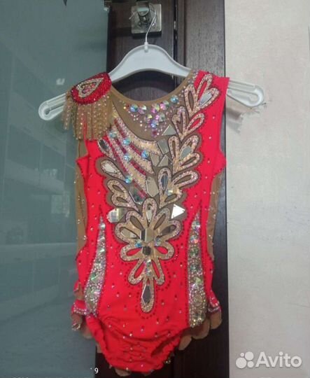 Купальник для художественной гимнастики