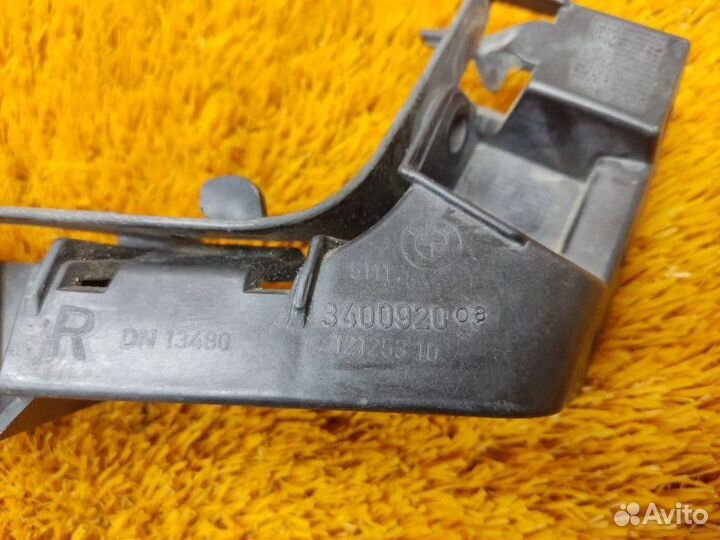 Крепление крыла переднее правое Bmw X3 E83 M54B25