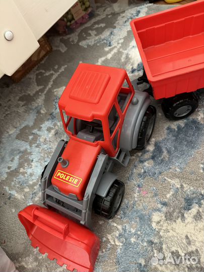 Игрушка большая машинка