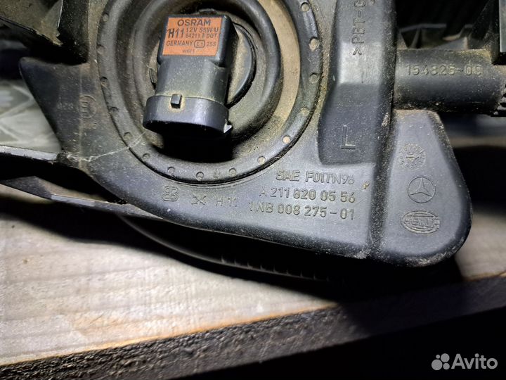 Противотуманная фара птф Мерседес 211