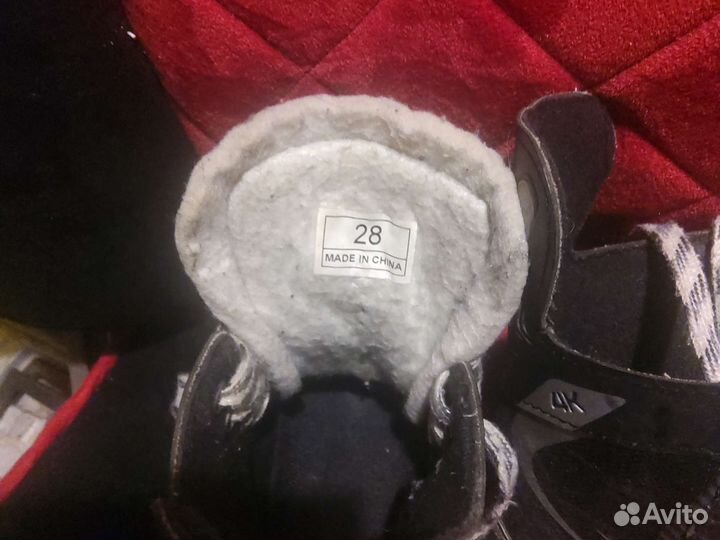 Коньки для самых маленьких 28 размер