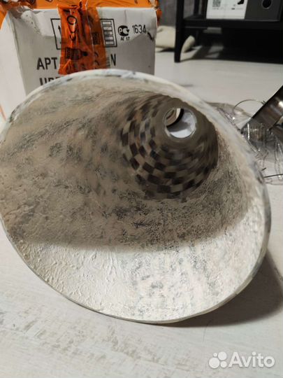 Светильник подвес из ракушек перламутр