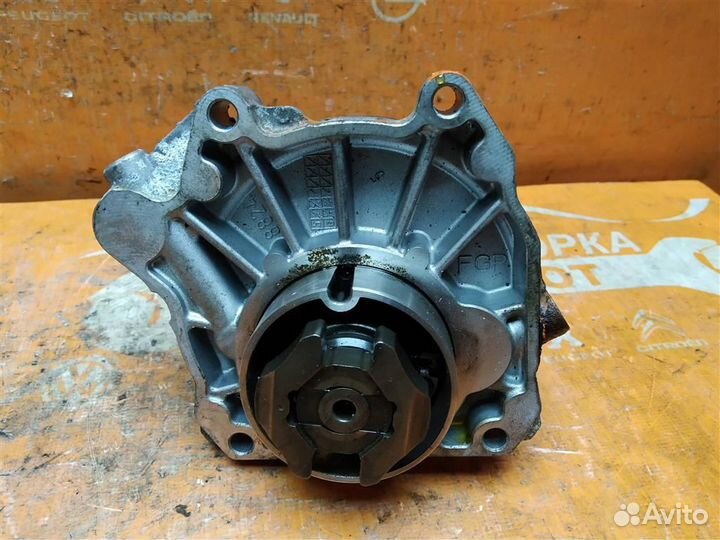 Насос вакуумный Opel Vectra C (2002-2009)