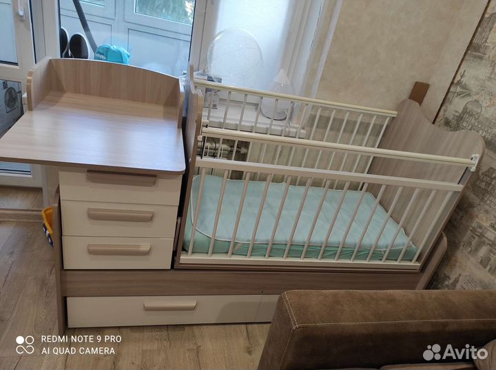 Детская кровать трансформер с маятником