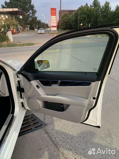 Mercedes-Benz C-класс 1.8 AT, 2011, 230 000 км