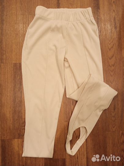 Леггинсы в рубчик