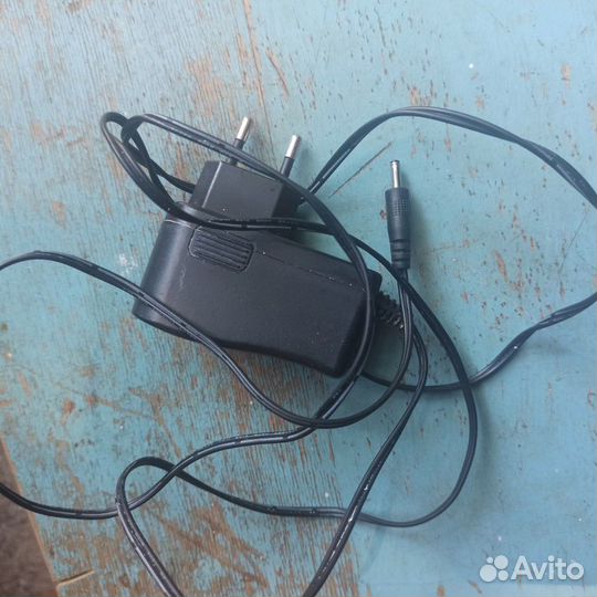 Блоки питания и зарядки
