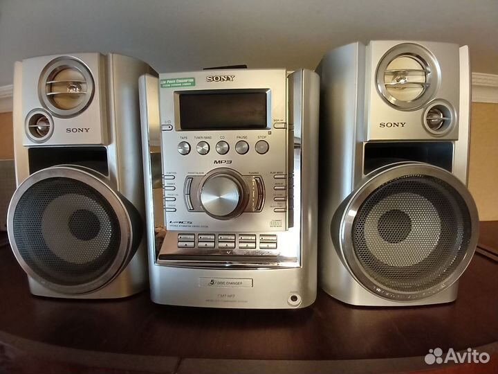 Музыкальный центр sony