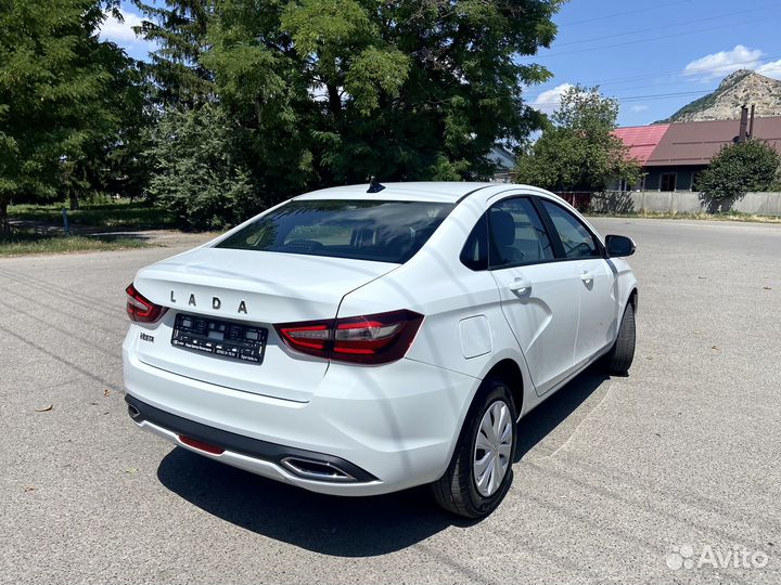 LADA Vesta 1.6 МТ, 2024, 5 км