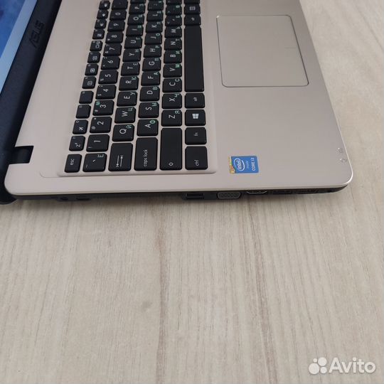 Мощный Asus,8Gb,SSD 120Gb,HDD 500Gb,i3 core