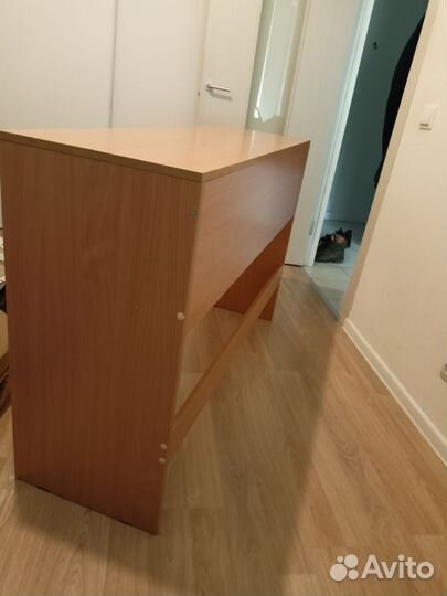 Продам письменный стол