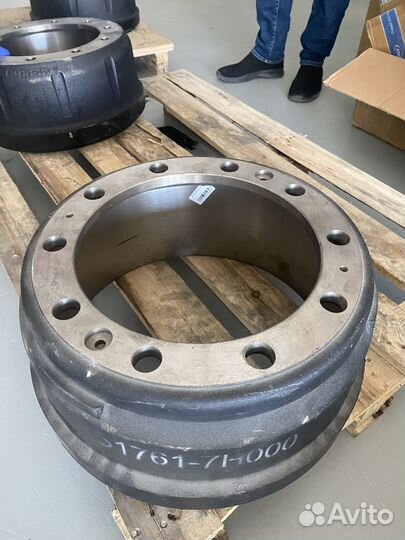 Барабан тормозной перед. 51761-7H000 hyundai HD270