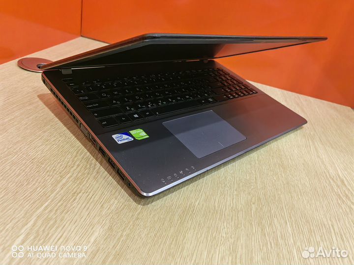 Хороший ноутбук Asus X550CC Intel/Nvidia