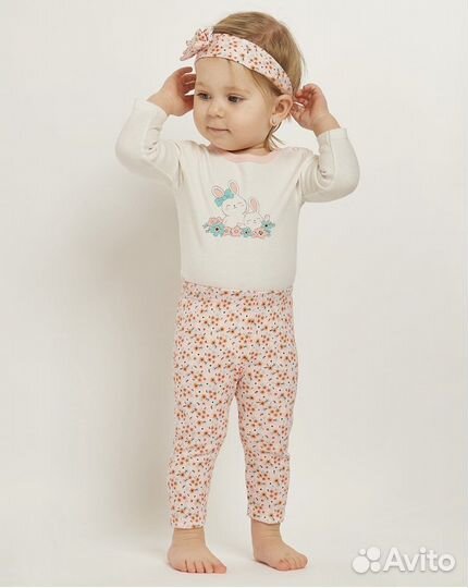 Костюм для девочки новый 86