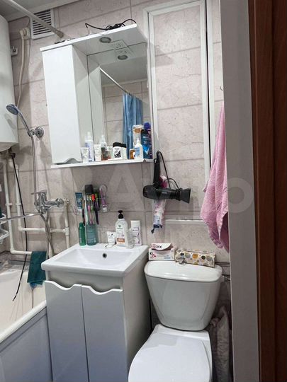 2-к. квартира, 43 м², 3/5 эт.