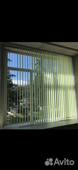 Вертикальные жалюзи на пластиковые окна
