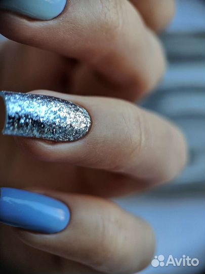 Маникюр с покрытием гель-лаком