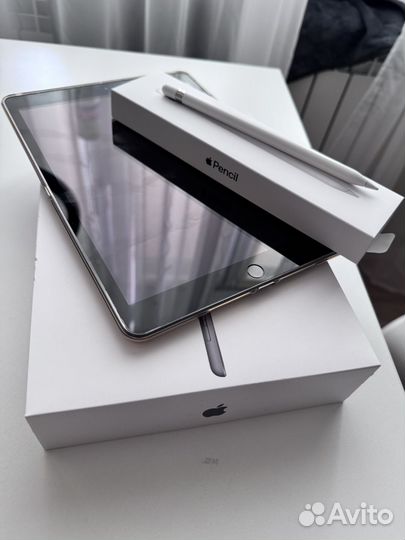 iPad 8 и Apple Pencil