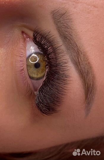 Наращивание ресниц и волос на дому