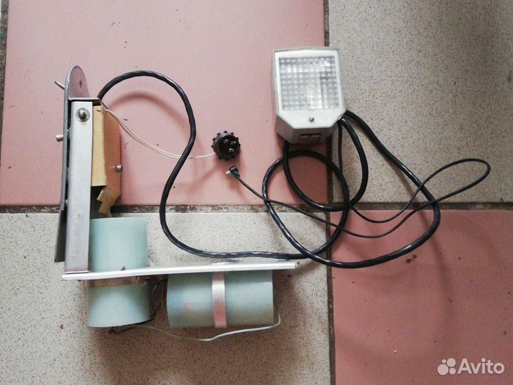 Фото вспышка к фотоаппарату Зенит (обмен)