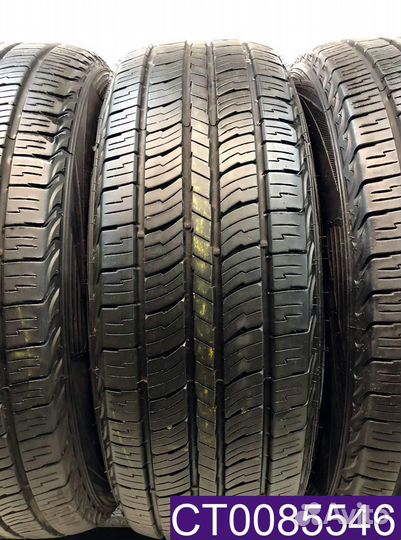 Kumho Road Venture APT KL51 235/65 R17 96T