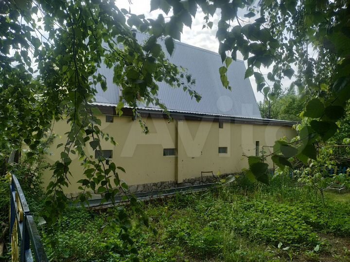 Дом 130 м² на участке 4 сот.