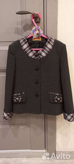 Пиджак школьная страна на девочку 146/72