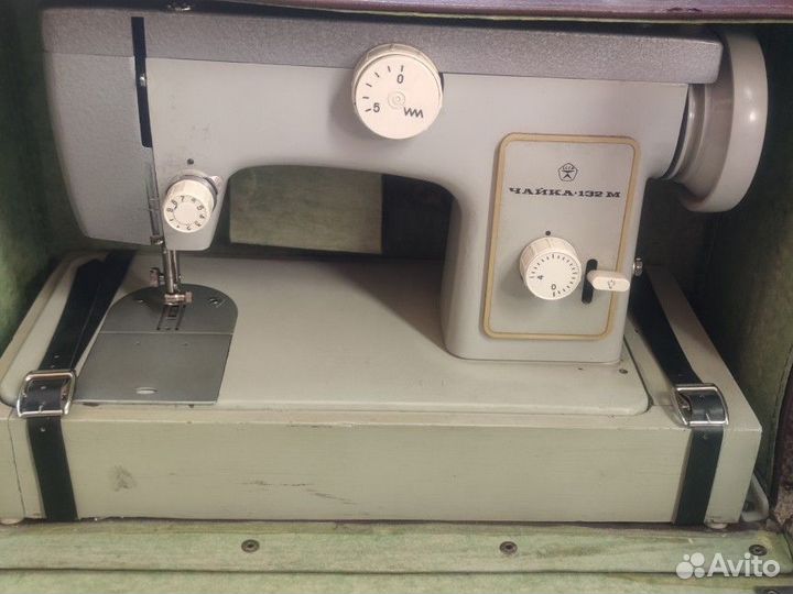 Швейная машина Чайка 132м