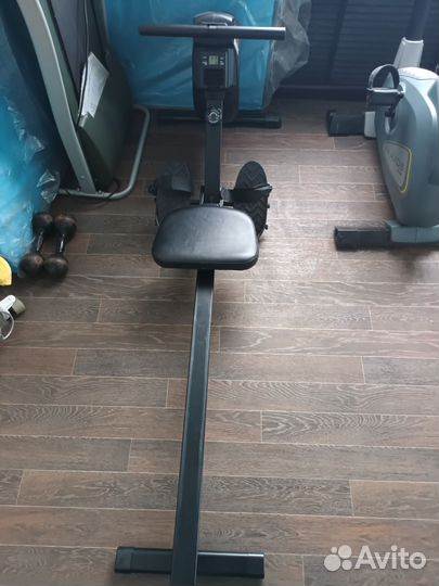 Гребной тренажёр аэродинамический