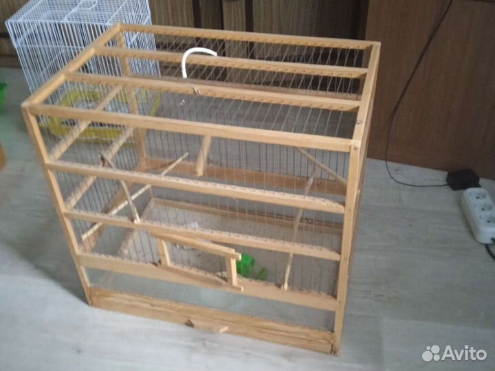 Большая клетка для птиц