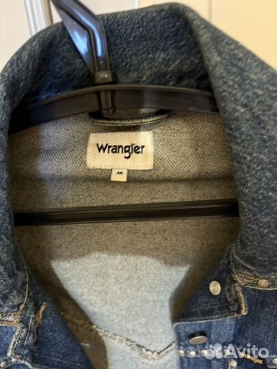 Джинсовая куртка женская Wrangler