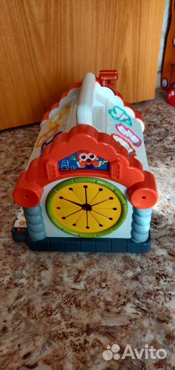 Центр развивающий BabyGo Домик