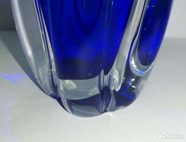 Винтажная маленькая ваза Богемия кобальт Чехия