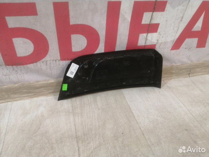 Решетка бампера передняя правая Land Rover