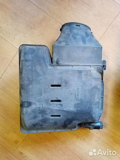 Корпус воздушного фильтра renault megan 2 logan 1